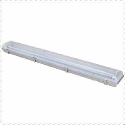 Light Fixture 4' Fluorescent